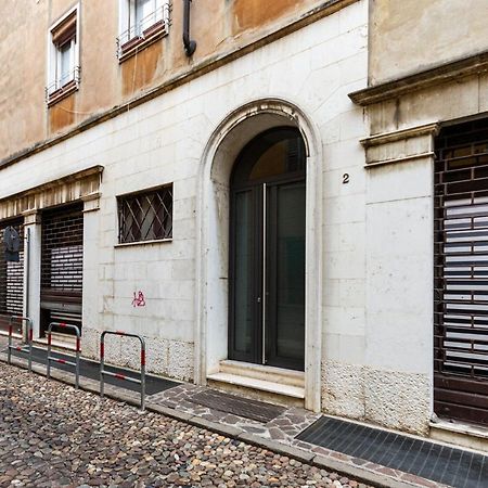 Flower Apartment Μάντοβα Εξωτερικό φωτογραφία