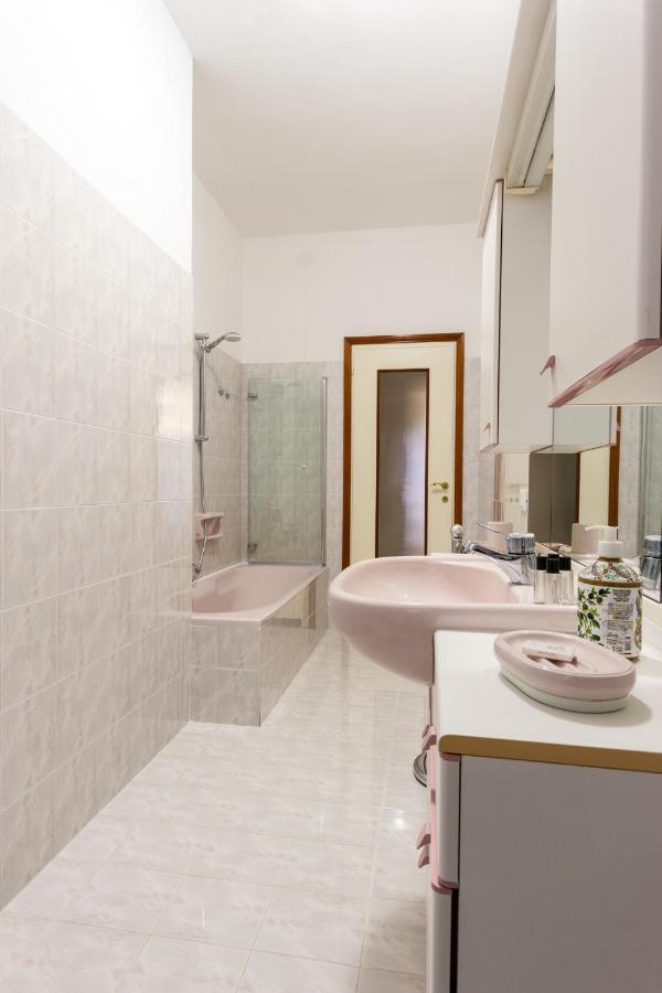 Flower Apartment Μάντοβα Εξωτερικό φωτογραφία